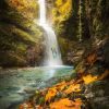 آبشار دارنو در پاییز